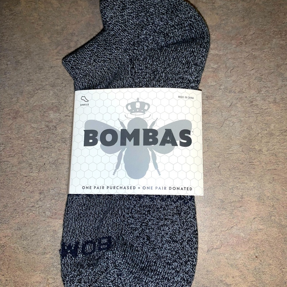 Bombas Ankle Socks-Size Medium